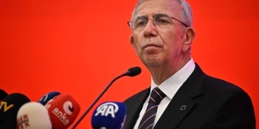 mansur-yavastan-konser-aciklamasi-duyunca-oldukca-sasiracaksiniz-Ef9Imp5g.jpg