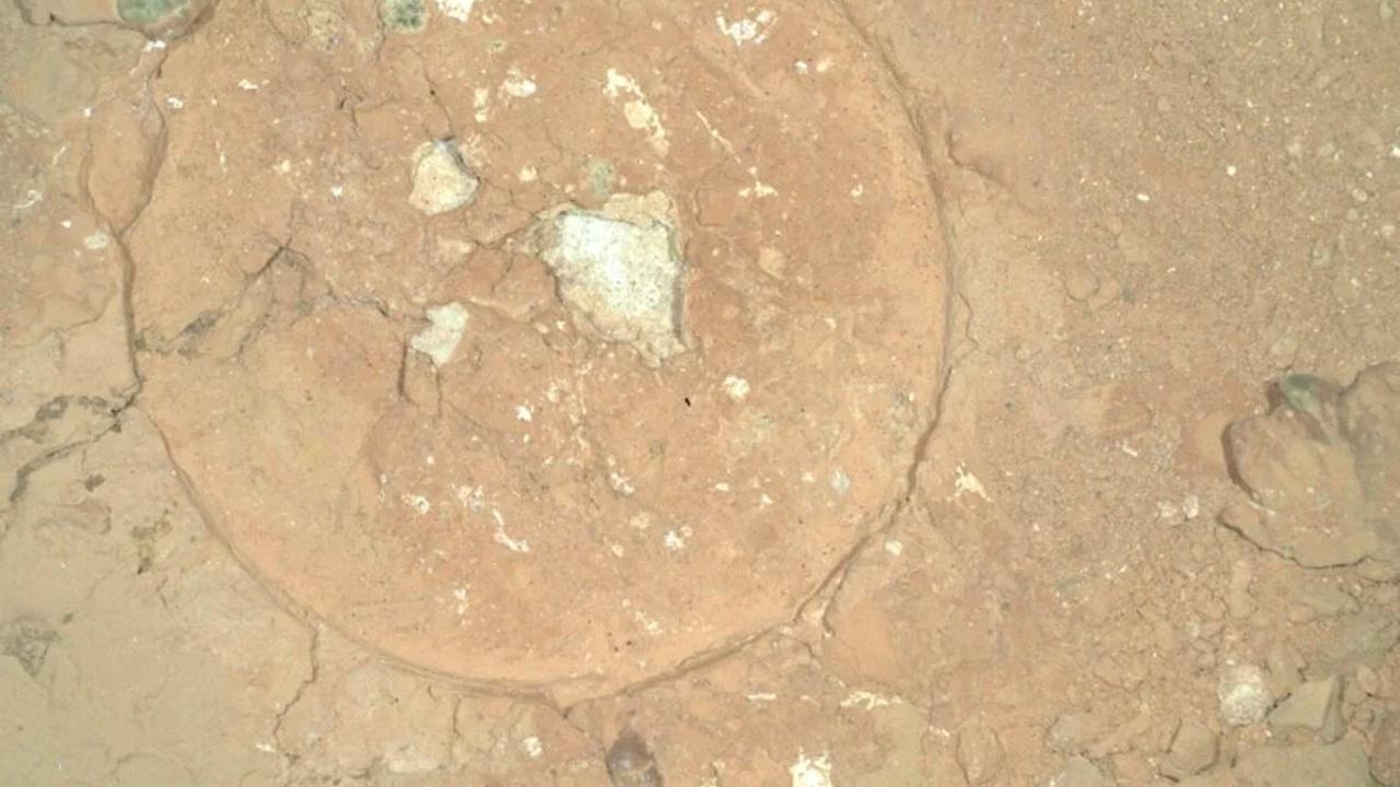 marsin-sirlarla-dolu-yesil-damlalari-bilim-dunyasini-sarhos-eden-bir-kesif-gNZwgt2p.jpg