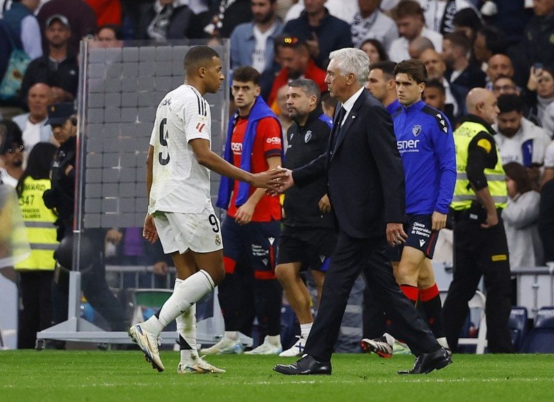 Mbappe'nin 100 Günü: Suçlamalar ve Tartışmalar