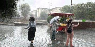 meteorolojiden-2-il-icin-uyari-geldi-kuvvetli-saganak-etkili-olacak-ZR4rHB3s.jpg