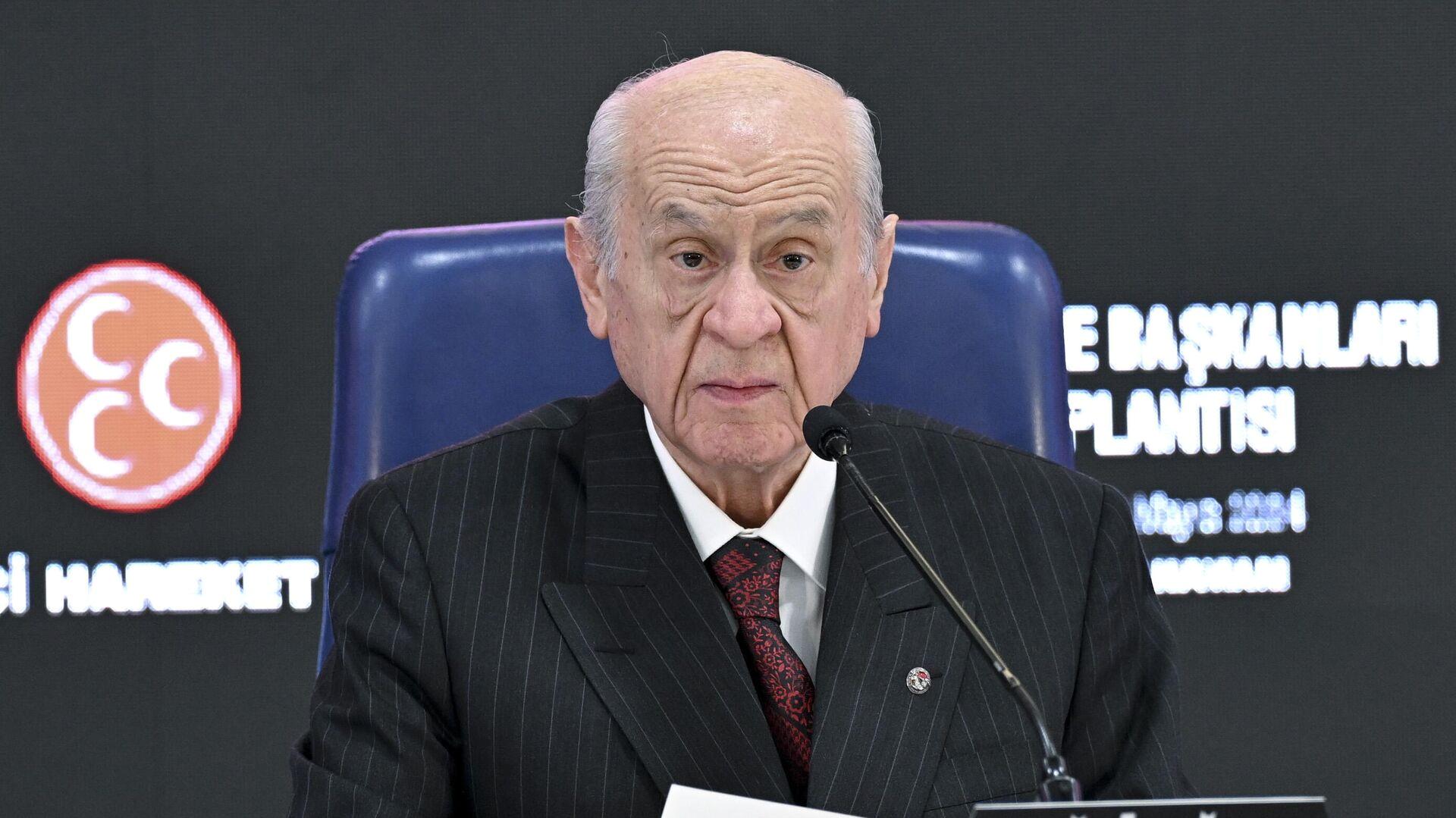 mhpden-ucuncu-vakit-tamam-mesaji-soz-konusu-vatan-mLkXxcQX.jpg