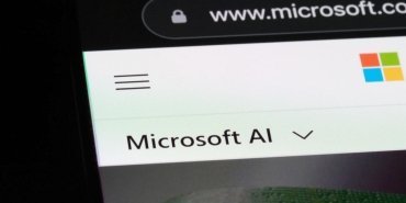 microsoftun-apple-zekasiyla-dostluga-ilk-adimi-D4Sb9hvg.jpg