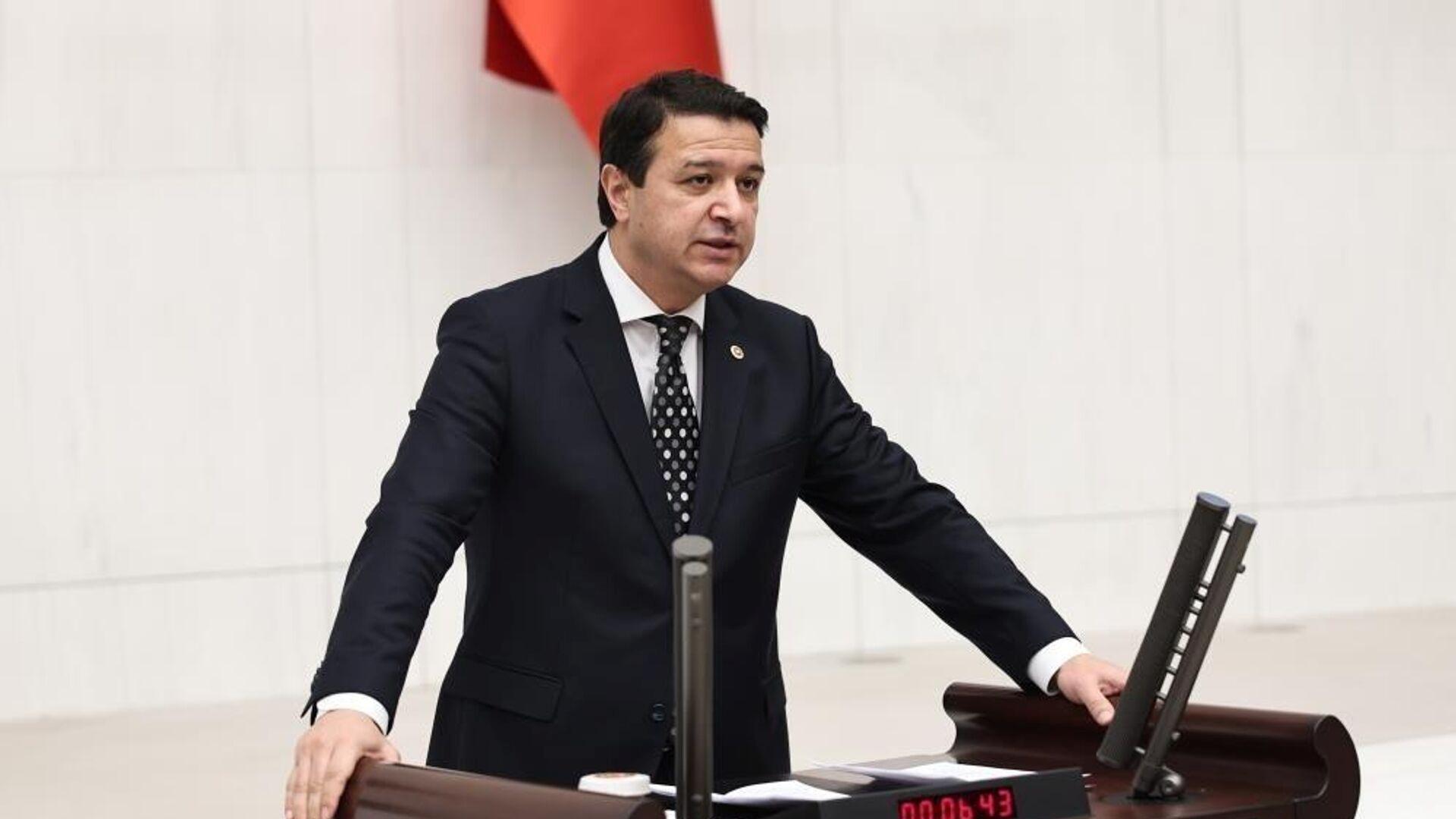 saadet-partisinin-yeni-genel-baskani-belli-oldu-lOIWOYiw.jpg