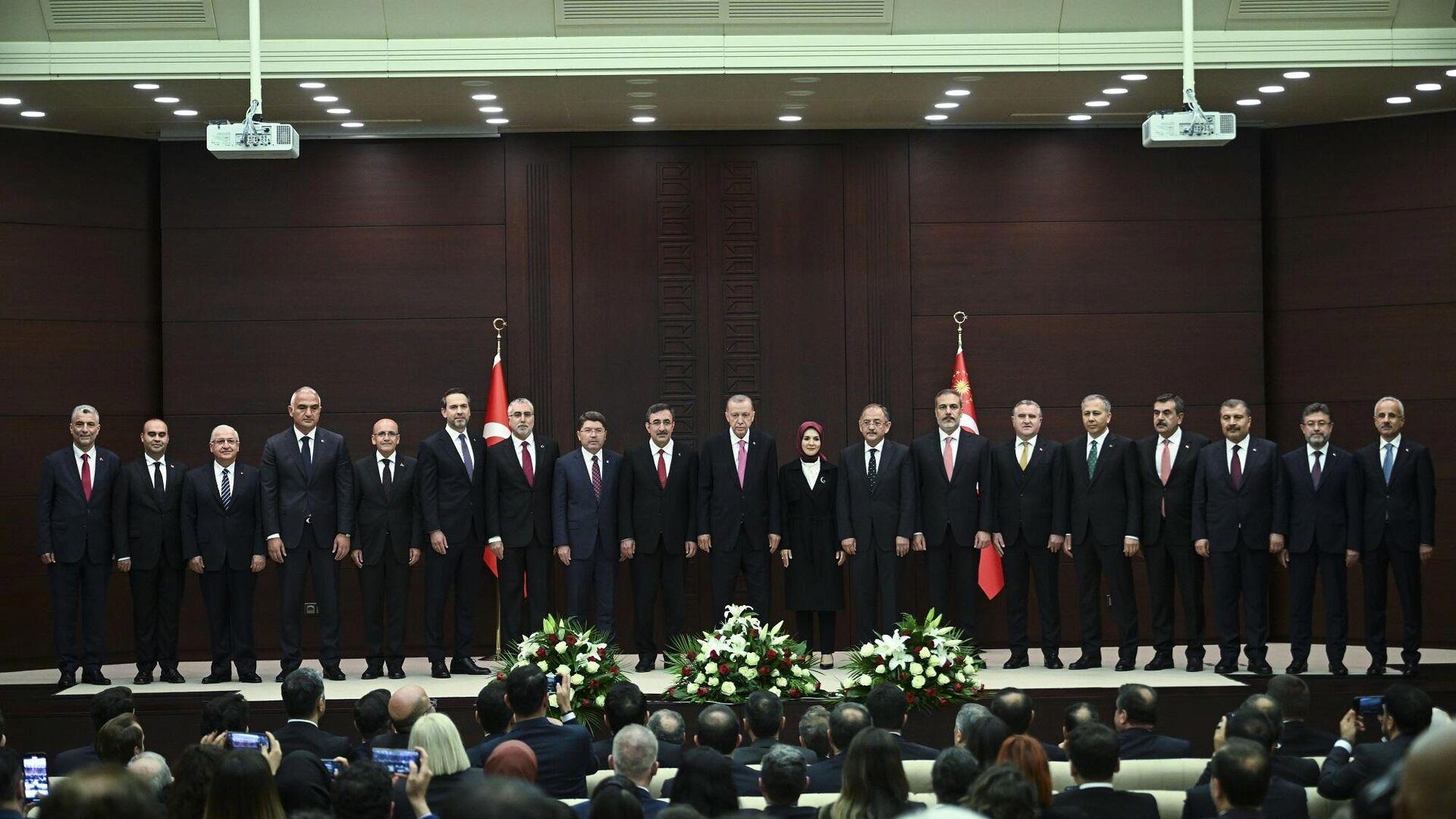 tarihi-gun-9-yil-sonra-cankaya-koskunde-ilk-kabine-toplantisi-duzenlenecek-i1PPLfpI.jpg