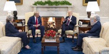 trump-4-yil-sonra-beyaz-saraya-donuyor-yeni-bir-donem-basliyor-t3X6VgJC.jpg