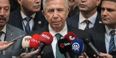 abb-baskani-yavas-gitmek-isteyen-suriyelilere-destek-oluruz-diyerek-konustu-yogun-bir-gidishenuzyok-6ler2AzZ.jpg