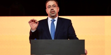 acemoglu-orta-sinif-asgari-ucretli-fakirligini-yasiyor-sozcuye-ozel-roportaj-bAAs9bn1.jpg