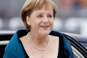 almanyanin-eski-basbakani-merkel-iki-turk-beni-derinden-mutlu-etti-mqbj7zGj.jpg