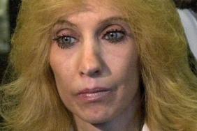 aralari-yeni-duzeliyordu-eminemin-annesi-debbie-nelson-69-yasinda-hayatini-kaybetti-QvWjkjND.jpg
