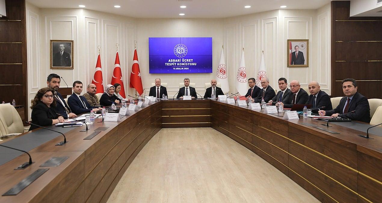 asgari-ucretliler-sozcuye-konustu-listeyi-doldurun-asgari-ucreti-belirleyin-6hyuXmVN.jpg