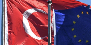 avrupa-parlamentosu-turkiye-raportoru-amor-turkiyenin-ab-surecini-degerlendirdi-mesele-dronlar-degil-kavala-zlHmmriW.jpg
