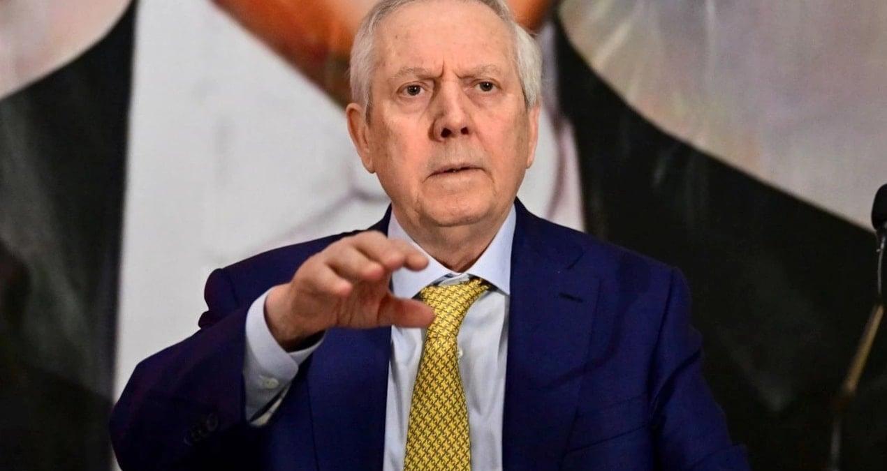 aziz-yildirimdan-uzucu-aciklama-sitem-ediyorum-L8EI2cy6.jpg