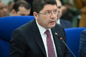 bakan-tunctan-yeni-aciklama-geldi-dem-partinin-imrali-basvurusu-ne-asamada-yu6Uuu7m.jpg