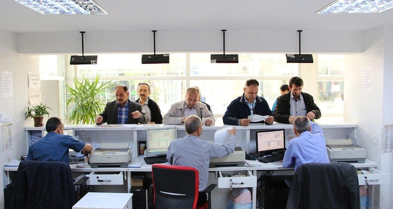 bankalardan-duyurular-sifir-faizli-kredi-ve-nakit-avans-tutari-75-bin-tlye-ulasti-XyRmxYDE.jpg