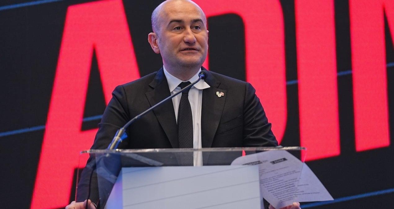 besiktasta-secim-oncesi-sok-gelisme-sponsorlar-aciklama-yapti-h1MDEyLu.jpg