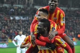 bir-zamanlarin-en-cok-kazanan-futbolcusunun-sasirtan-donusumu-dna-testi-sonrasi-600-poundu-kaldi-UgjnJL4s.jpg
