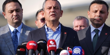 chp-lideri-ozelden-ahmet-ozer-osman-kavala-tayfun-kahraman-can-atalay-ve-selcuk-kozagacliya-cezaevinde-ziyaret-hygW6sYY.jpg