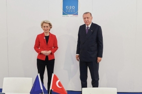 cumhurbaskani-erdogandan-suriye-konulu-telefon-trafigi-terorden-temizlik-ile-onurlu-gonullu-geri-donus-vurgusu-mtxbJEFg.jpg