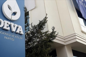 deva-partili-yeneroglu-istifa-etti-yuzde-041-oy-aldigimiz-secimlerden-bu-yana-derinlesen-sorunlarla-yuzlesilmedi-AfUvO8Qx.jpg