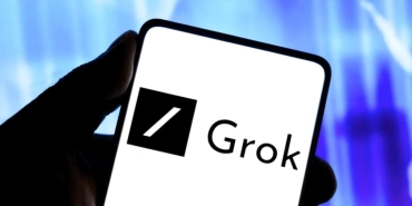 elon-muskin-devrim-niteligindeki-yapay-zekasi-grok-artik-ucretsiz-herkesin-erisimine-acildi-8ky1vhqP.jpg