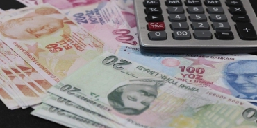 emekli-promosyonlarinda-rekor-artis-banka-banka-guncel-tutarlar-aciklandi-OA8PftFf.jpg