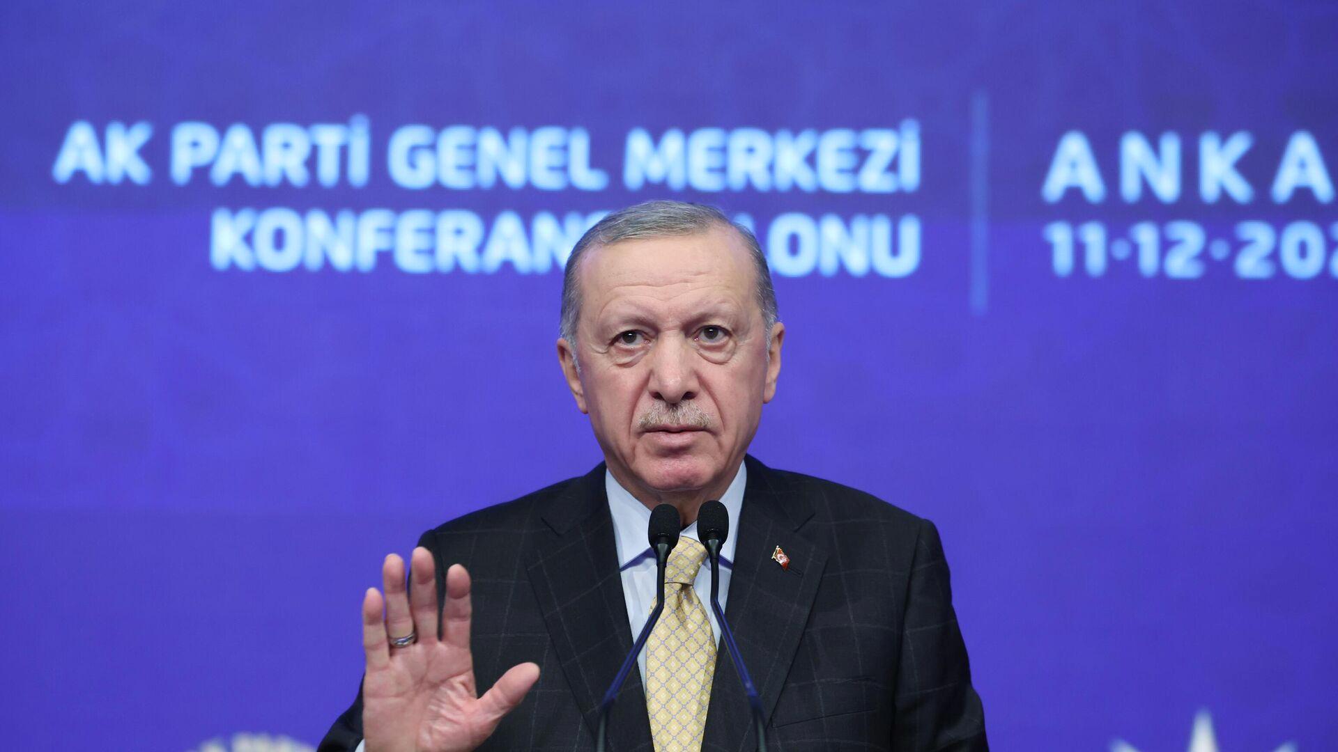 erdogan-gecici-sancilari-geride-birakacagiz-biraz-daha-sabir-istiyoruz-AMEy5SX1.jpg