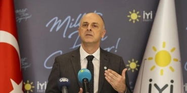 eski-iyi-partili-umit-ozlale-yeni-partisini-duyurdu-D1JBMnfG.jpg
