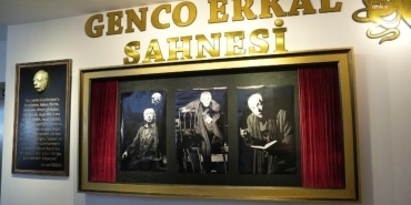 eskisehirden-genco-erkala-anlamli-vefa-sehir-tiyatrolarinda-yeni-bir-sahne-acilisi-UrvJUPhE.jpg