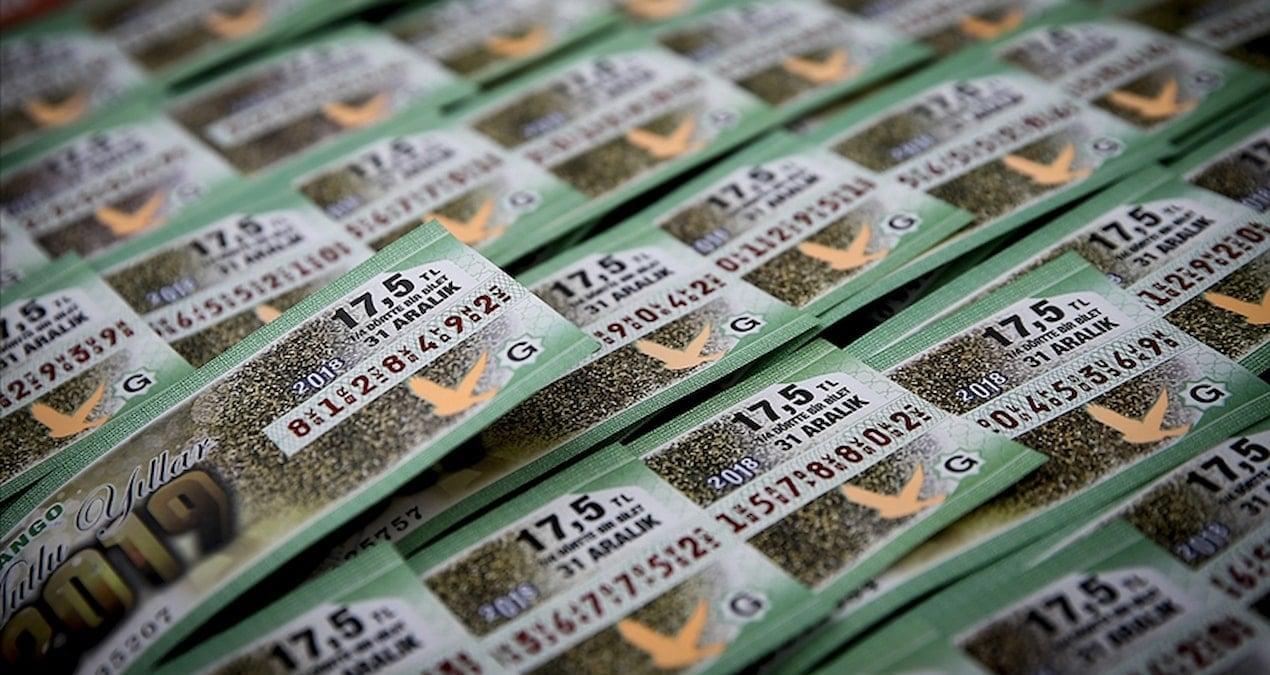 esnaflardan-onemli-uyari-yilbasi-milli-piyango-bileti-alacaklar-dikkat-etmeli-krR4ugvY.jpg