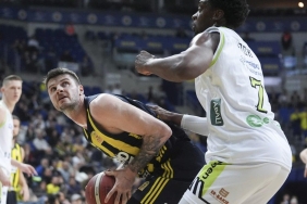 fenerbahce-beko-merkezefendi-belediyesi-basketi-kolayca-yendi-aqiG63b4.jpg