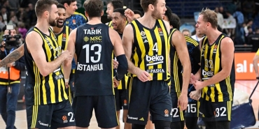 fenerbahce-bekodan-erteleme-isyani-suistimale-dikkat-Y3mHOQOl.jpg