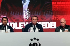 friedel-onursuz-degilim-sessizligimi-bozdum-VQwkILpn.jpg