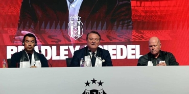 friedel-onursuz-degilim-sessizligimi-bozdum-VQwkILpn.jpg