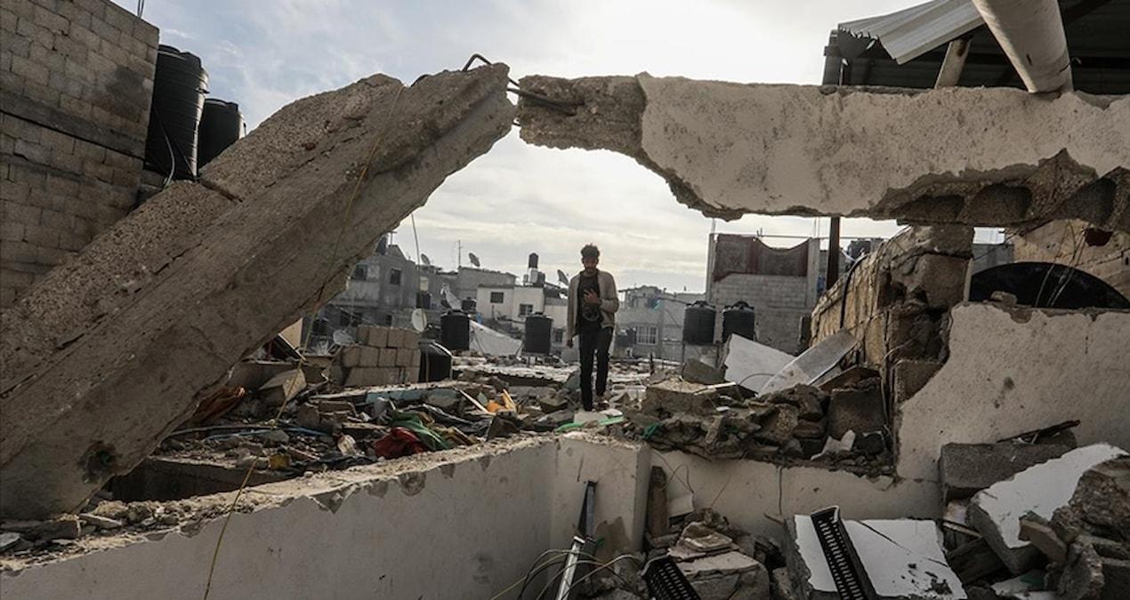 gazzede-yasanan-katliam-sirasinda-hamas-liderleri-kahirede-baris-arayisinda-u64ZclnN.jpg