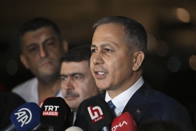 icisleri-bakani-yerlikaya-124-bin-325-suriyeli-gonullu-guvenli-onurlu-ve-duzenli-bir-sekilde-vatanlarina-geri-dondu-zpVEue9H.jpg