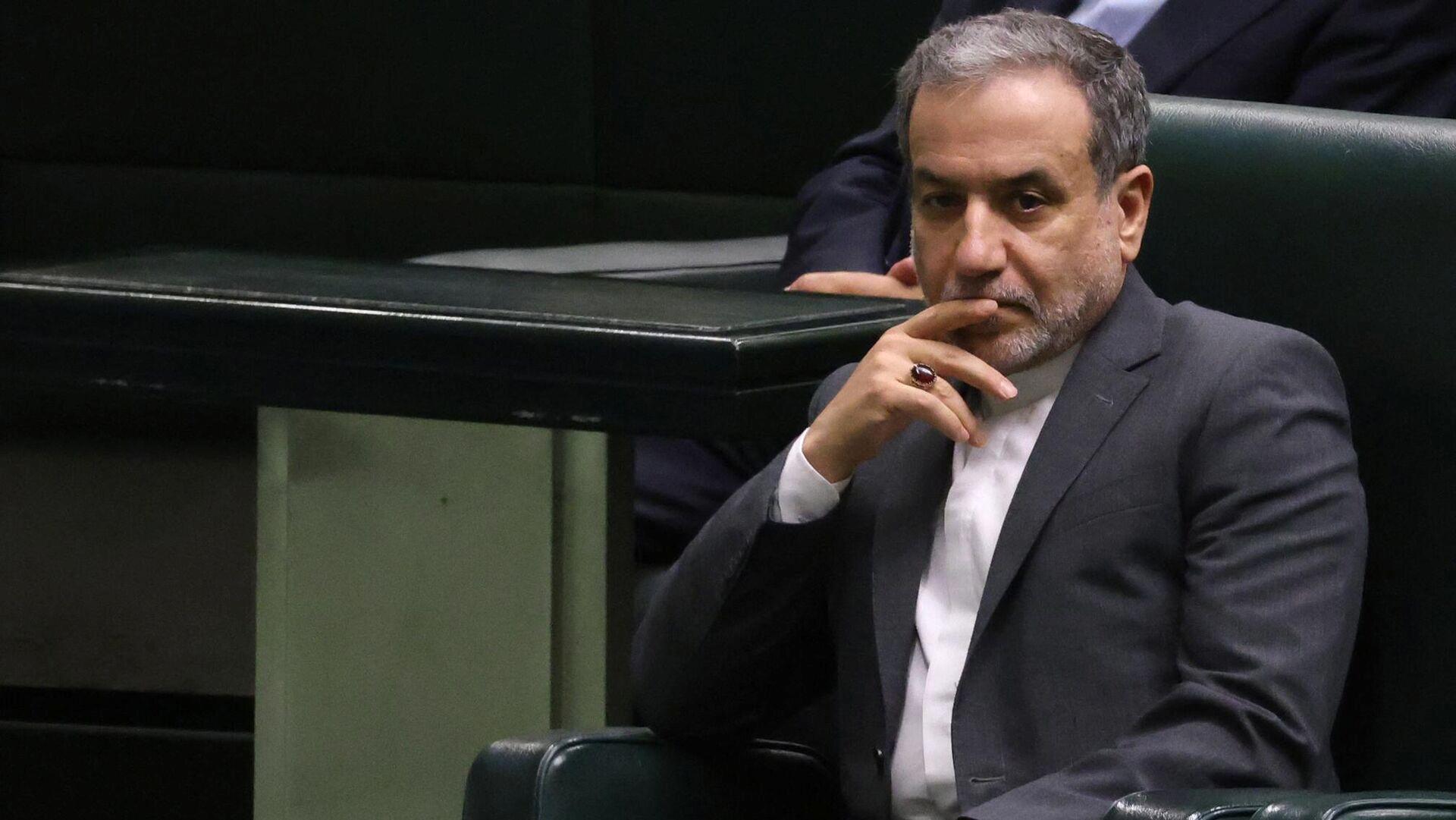 iran-disisleri-bakani-arakci-suriye-bugun-zorlu-bir-sinavdan-geciyor-HmViyEDL.jpg