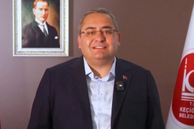 kecioren-belediye-baskaninin-babasina-is-isteyen-cocuga-yaniti-tepki-cekti-baban-rusvet-yer-mi-hirsizlik-yapar-mi-fPVd7WFM.jpg