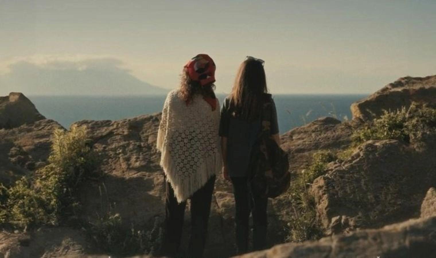 kelebeklerin-uyudugu-yerdeyim-iki-odulle-taclanan-bir-sinema-yolculugu-VKaT8FDL.jpg