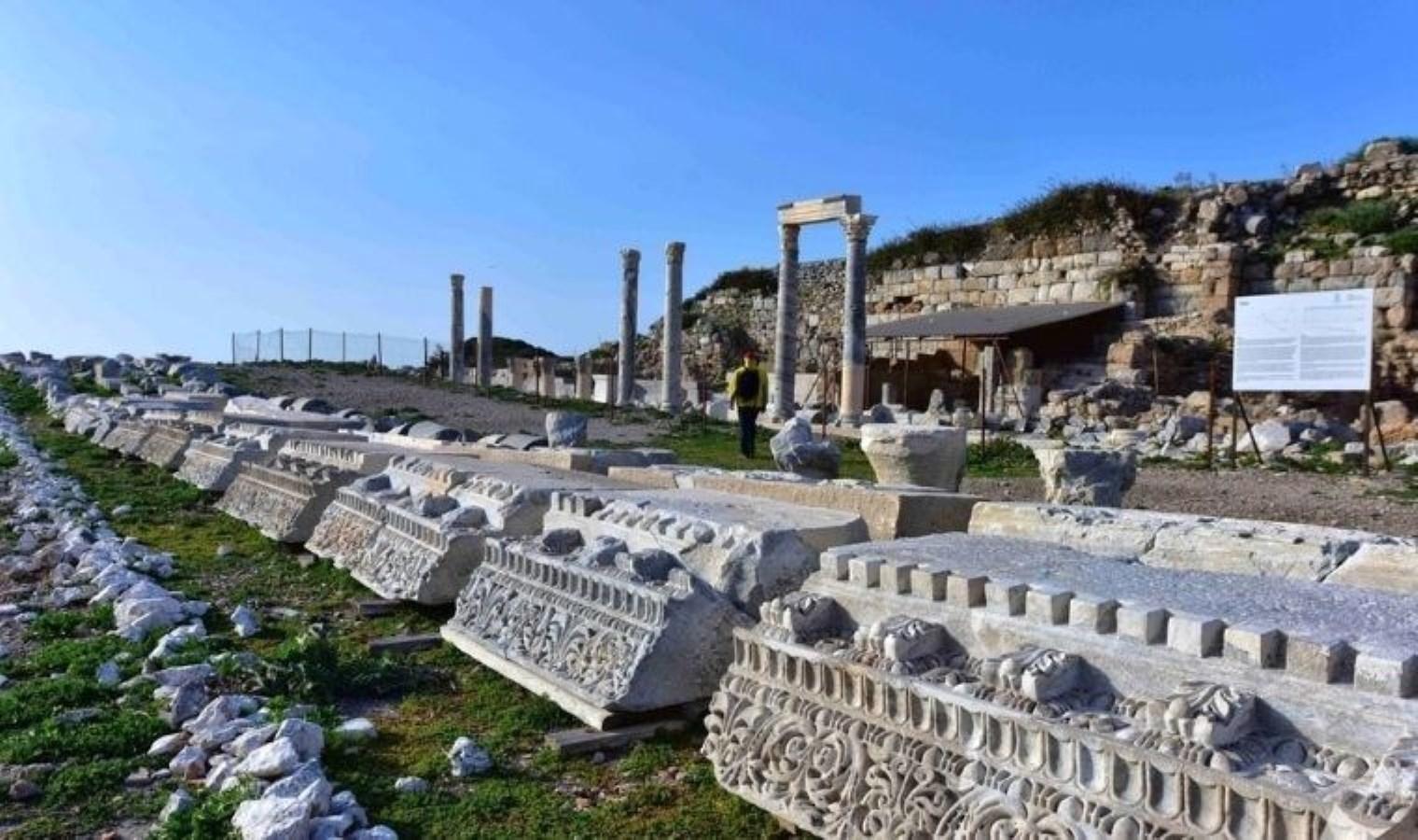 knidos-antik-kentinde-tarihin-izlerini-yeniden-canlandirmak-buyuk-kilisenin-ayaga-kaldirilmasi-GmeB3lyz.jpg