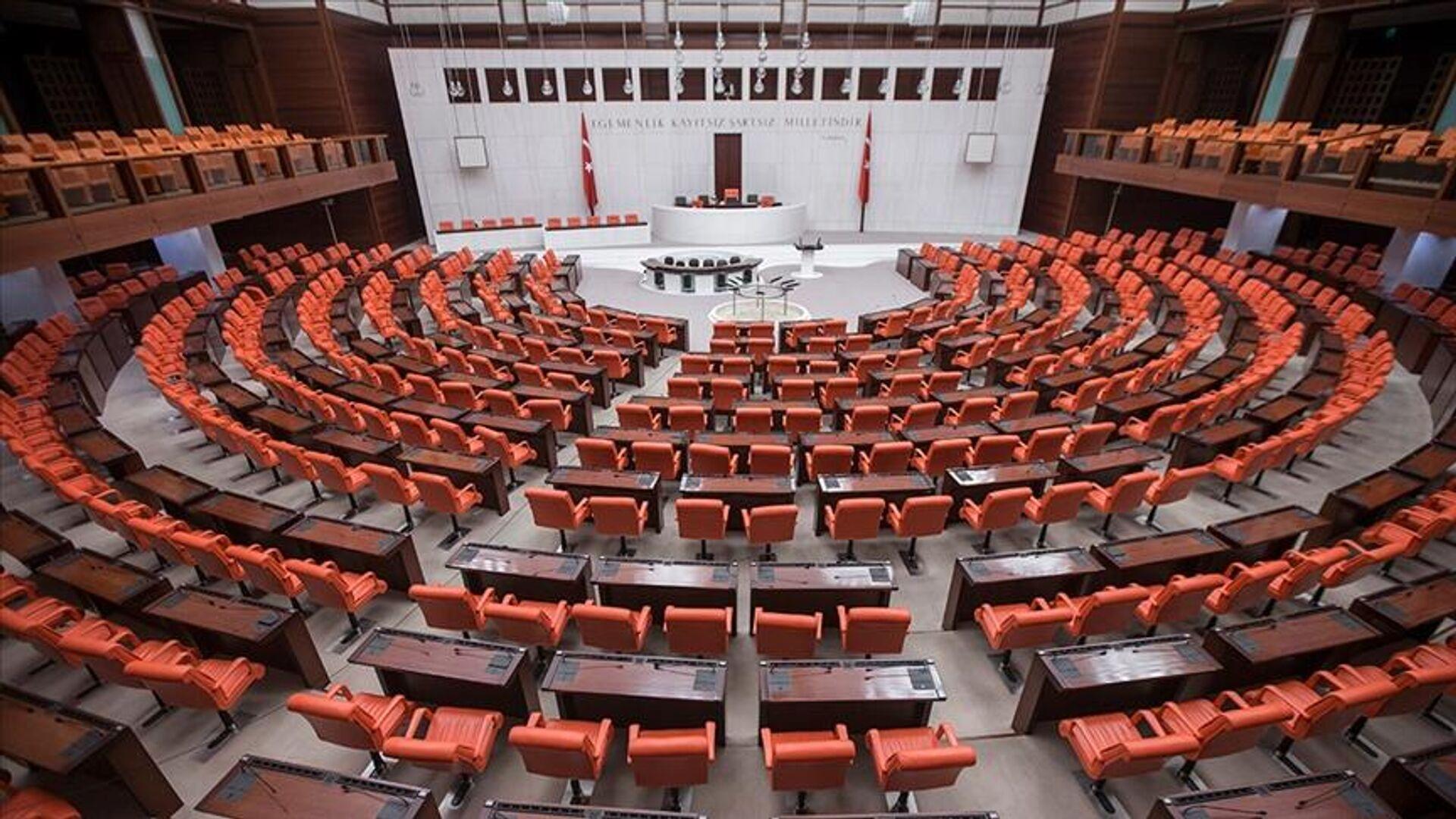 kutahya-milletvekili-ali-fazil-kasap-saadet-partisinden-istifa-ederek-chpye-gecti-wwTF5jH8.jpg