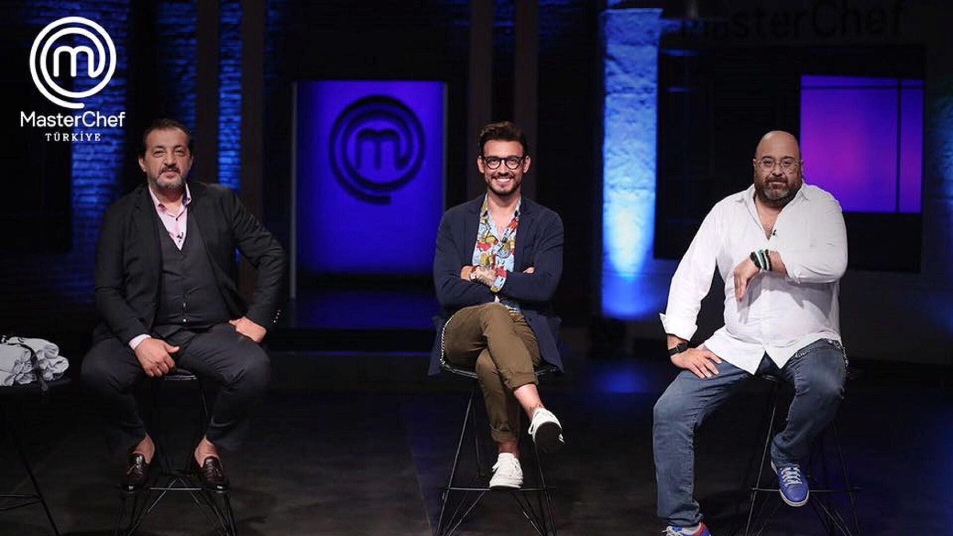 masterchefte-4-ceketi-alan-beli-oldu-gozyaslarina-bogulan-onurun-sozleri-gundem-oldu-bizimle-alay-mi-ediyorsunuz-qgcGX4xh.jpg