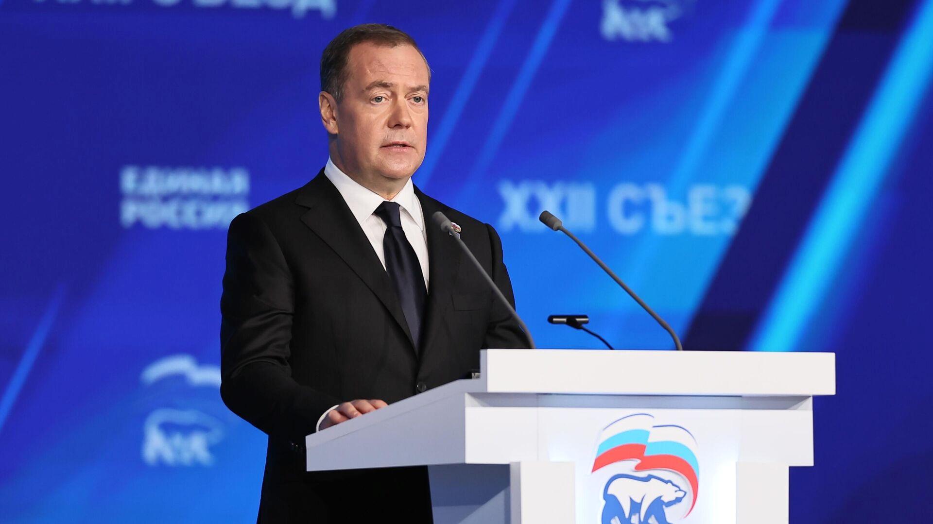 medvedev-en-ufak-bir-intikam-sansi-olmadan-dusmani-yok-etmek-bizim-icin-hayati-onem-tasiyor-OBqg3zk5.jpg
