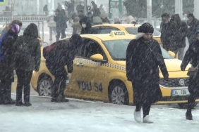 meteoroloji-tehlike-canlarini-caldi-kabus-gibi-bir-3-gun-yasanacak-istanbul-ve-bir-cok-ile-firtina-ve-kar-geliyor-rwe2Xxw7.jpg
