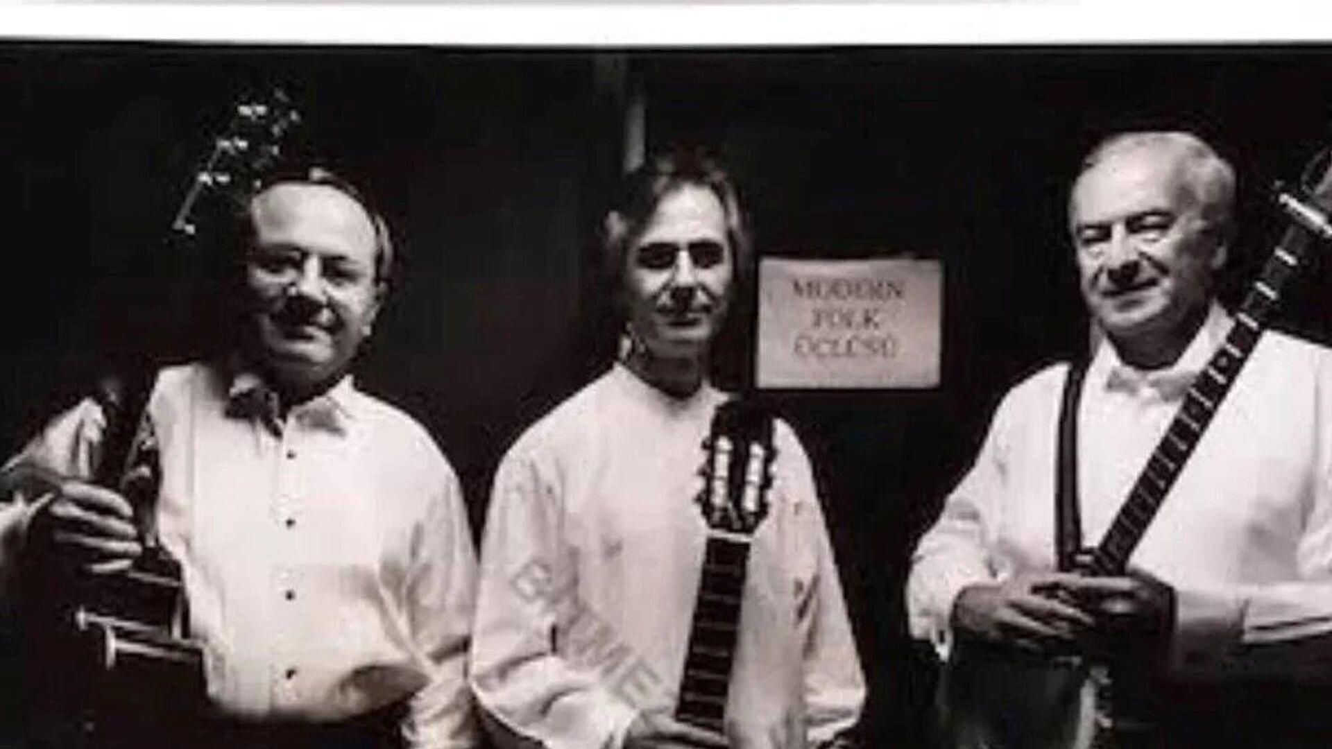 modern-folk-uclusunun-efsane-ismi-hayatini-kaybetti-77FCWl9C.jpg
