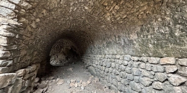 nemrut-daginin-eteklerinde-kesfedilen-yuzyillik-tarih-750-yillik-han-ve-kopru-RFtBevxQ.jpg