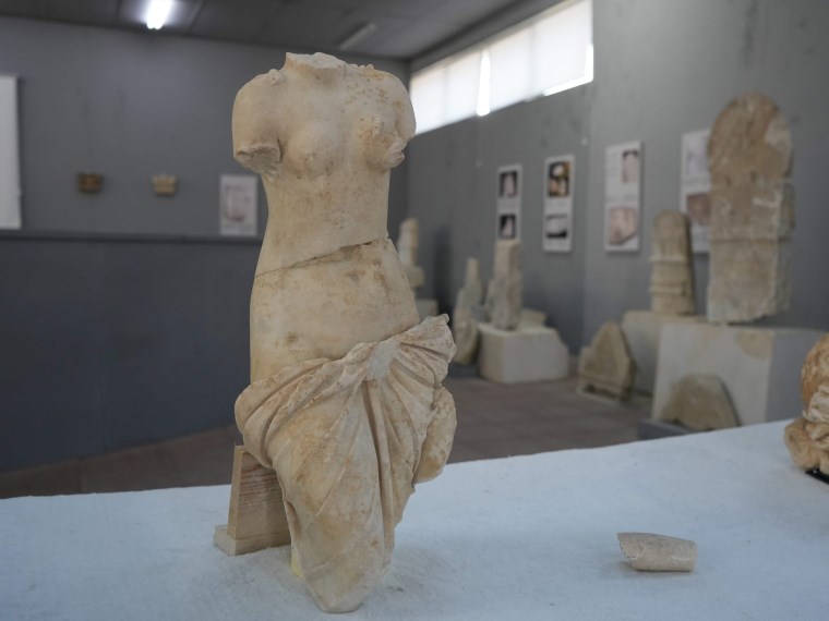 Pompeiopolis Antik Kenti'nde Zihinleri Saran Bir Keşif: Afrodit Heykellerinin Gizemi Gün Yüzüne Çıktı