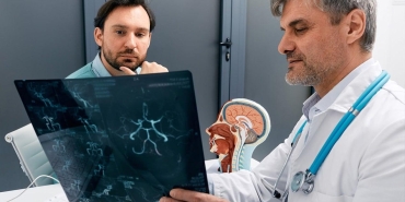 radyoterapinin-etkili-oldugu-kanser-turleri-bilmeniz-gerekenler-DF9PXe2X.jpg