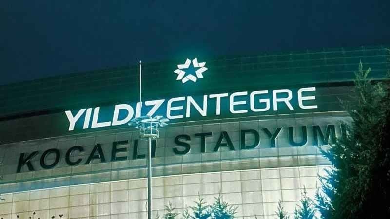 Kocaelispor'da Gelişmeler ve Sponsorluk Krizi