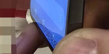 samsungun-gizli-sirlarini-aciga-cikaran-calisani-kapinin-onune-konuldu-aFbPgQWS.jpg