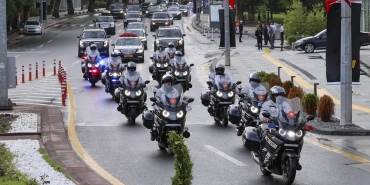 sarayin-yeni-luks-arac-harcamasi-262-milyon-lira-olarak-belirlendi-YkVCssMQ.jpg